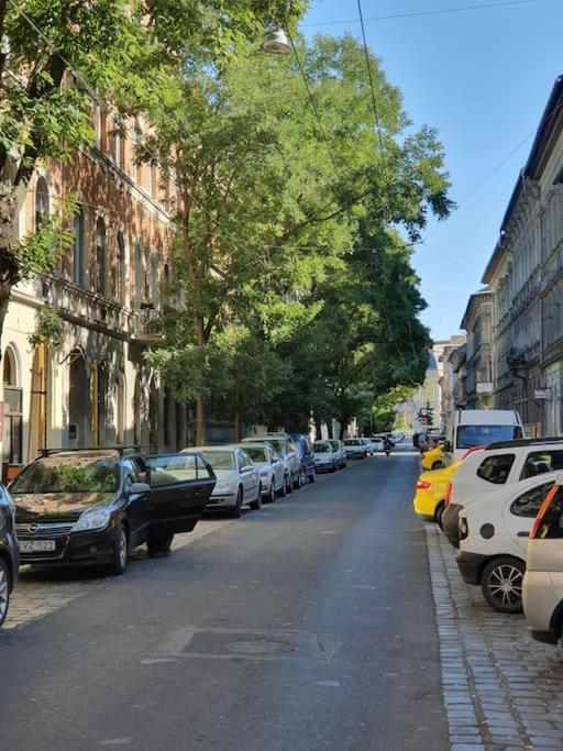 Apartamento Nefelejcs Near The Keleti Railway Station Budapest Exterior foto